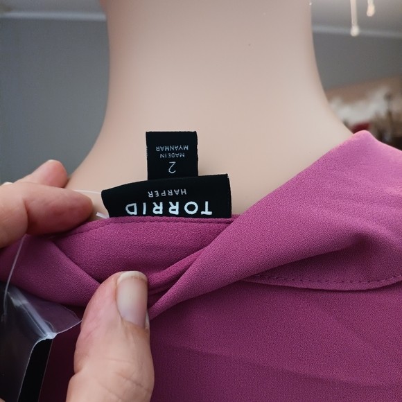 Size 2X new with tags. - Picture 4 of 11